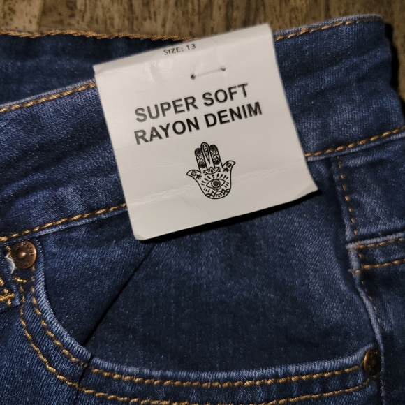 BAMBOO DEMIN SUPER SOFT FLARE STRETCH split hem size Juniors 13 - Picture 2 of 9